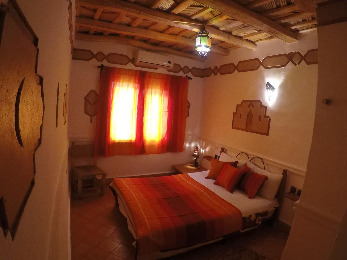 Auberge Des Peupliers Cafe Restaurant Akhendachou n'Ait Ouffi Dış mekan fotoğraf
