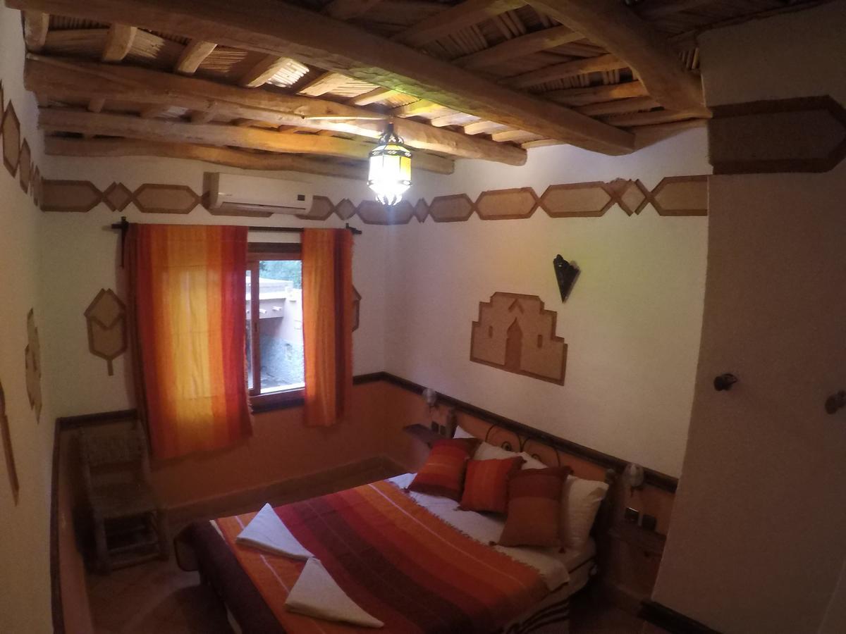 Auberge Des Peupliers Cafe Restaurant Akhendachou n'Ait Ouffi Dış mekan fotoğraf