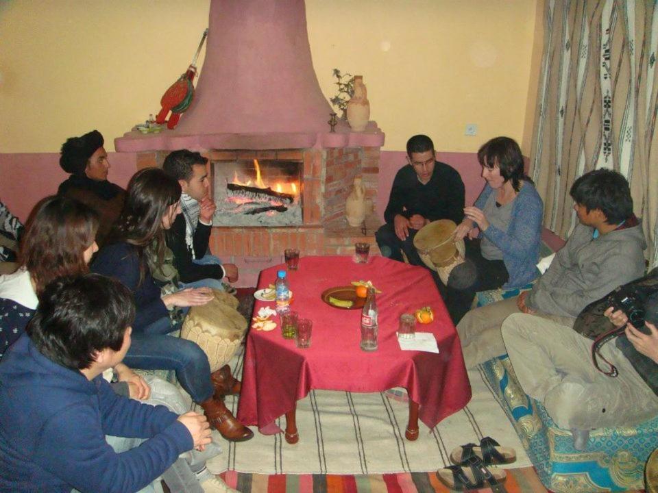 Auberge Des Peupliers Cafe Restaurant Akhendachou n'Ait Ouffi Dış mekan fotoğraf